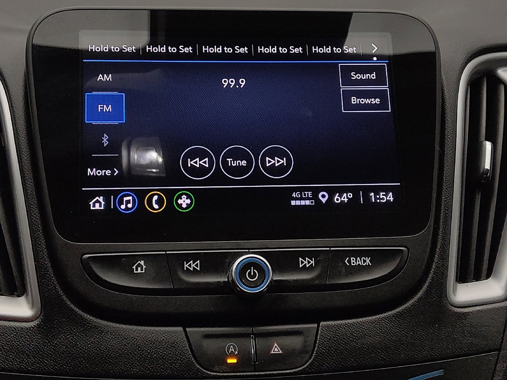 Used 2025 Chevrolet Malibu LS FWD image 25
