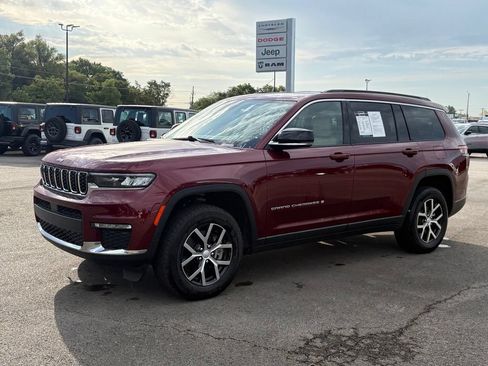 Used 2025 Jeep Grand Cherokee L Limited RWD image 3