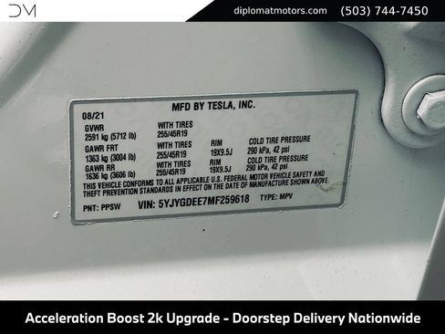 Used 2021 Tesla Model Y Long Range AWD/4WD image 45