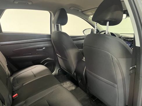 Used 2023 Hyundai Tucson SE AWD/4WD image 14