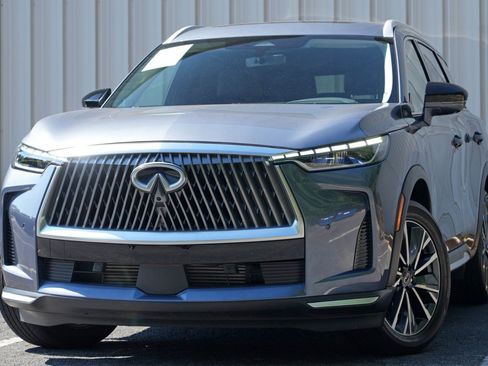 Used 2026 INFINITI QX60 Luxe w/ Cargo Package FWD image 3