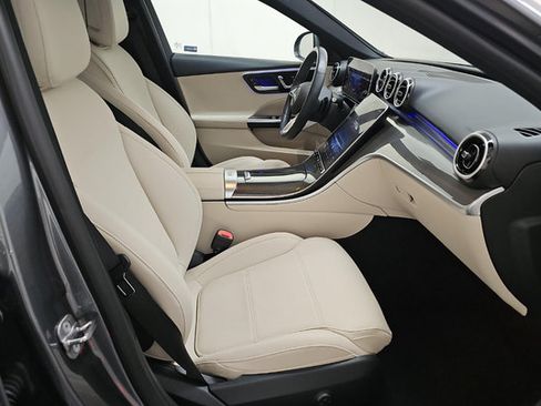 Used 2024 Mercedes-Benz C 300 4MATIC Sedan image 6