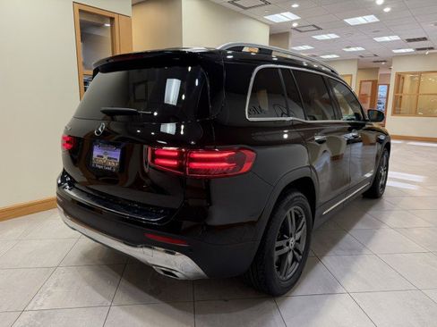 Certified 2025 Mercedes-Benz GLB 250 image 5