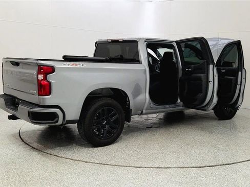 Used 2024 Chevrolet Silverado 1500 Custom image 12