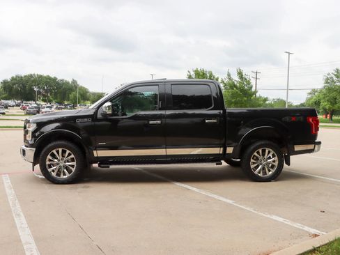 Used 2017 Ford F150 Lariat w/ Equipment Group 502A Luxury image 4