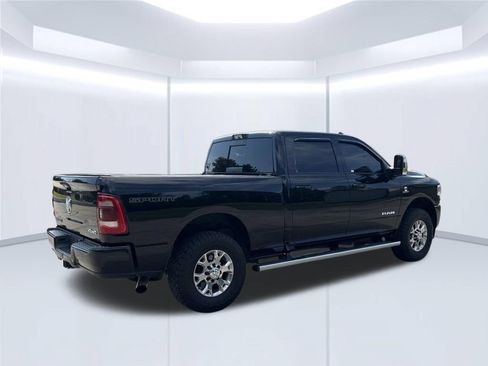Used 2023 RAM 2500 Laramie AWD/4WD image 5