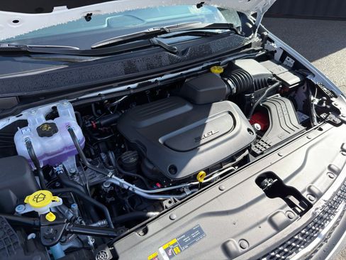 New 2026 Chrysler Voyager LX image 39