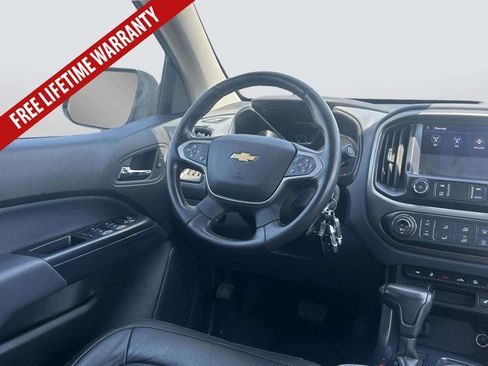 Used 2021 Chevrolet Colorado Z71 AWD/4WD image 15