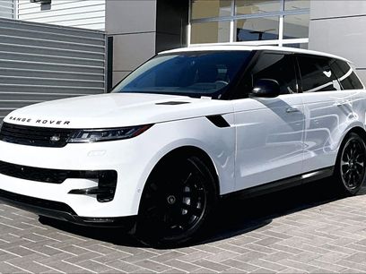 Used 2025 Land Rover Range Rover Sport SE