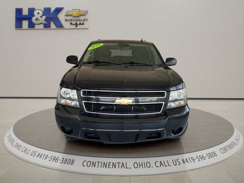 Used 2010 Chevrolet Tahoe LS w/ Interior Plus Package AWD/4WD image 2
