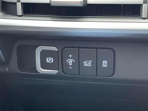 Used 2025 Hyundai Santa Fe SE image 19