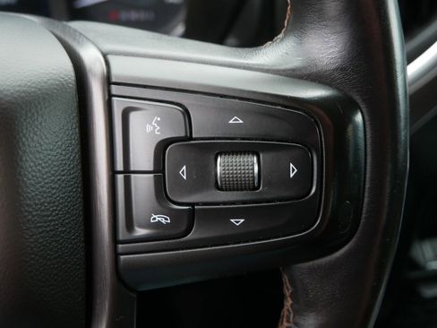 Used 2020 GMC Sierra 3500 AT4 w/ AT4 Premium Package AWD/4WD image 23