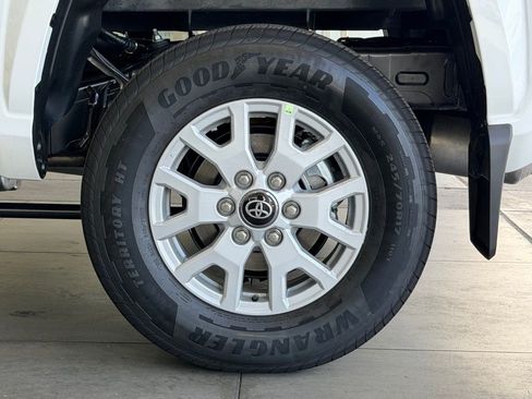 New 2026 Toyota Tacoma SR5 AWD/4WD image 14