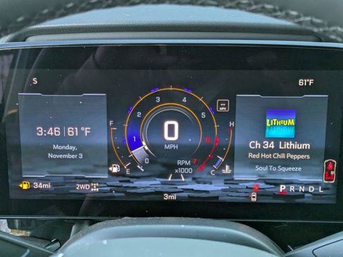 New 2026 Chevrolet Suburban Premier image 16