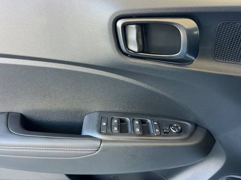 New 2026 Hyundai Venue SEL FWD image 10