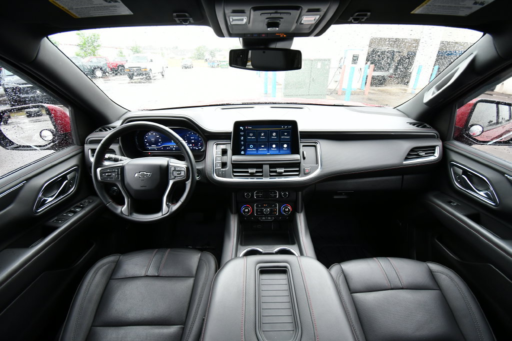 Used 2023 Chevrolet Tahoe RST AWD/4WD image 3
