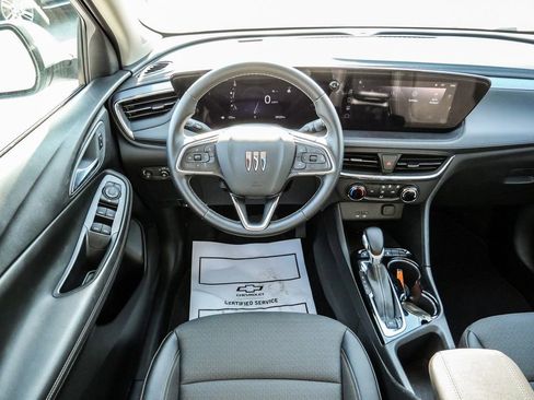 Used 2025 Buick Encore GX Preferred FWD image 22
