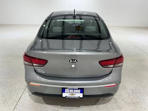 Used 2021 Kia Rio S FWD image 4