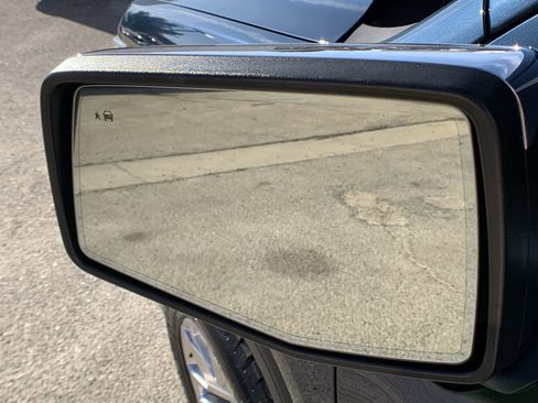 Used 2021 GMC Sierra 1500 SLT w/ SLT Premium Plus Package image 18