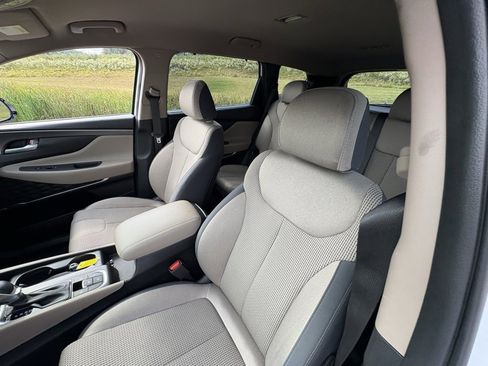 Used 2020 Hyundai Santa Fe SEL w/ Convenience Package image 40