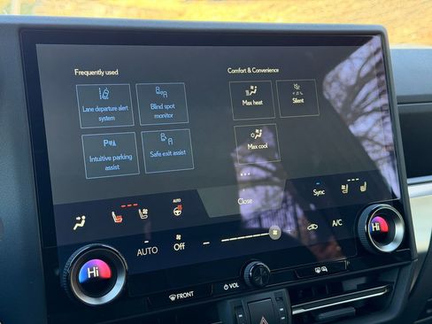 Used 2026 Lexus GX 550 image 30