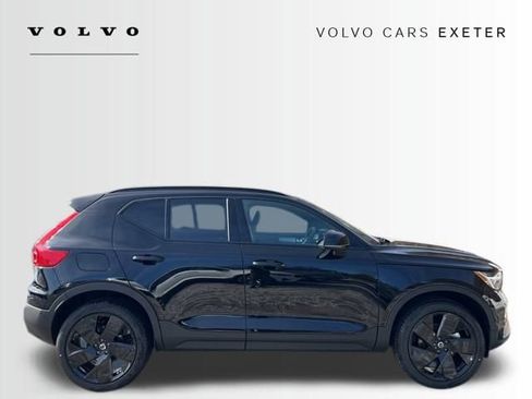 New 2026 Volvo XC40 B5 Ultra w/ Climate Package AWD/4WD image 8