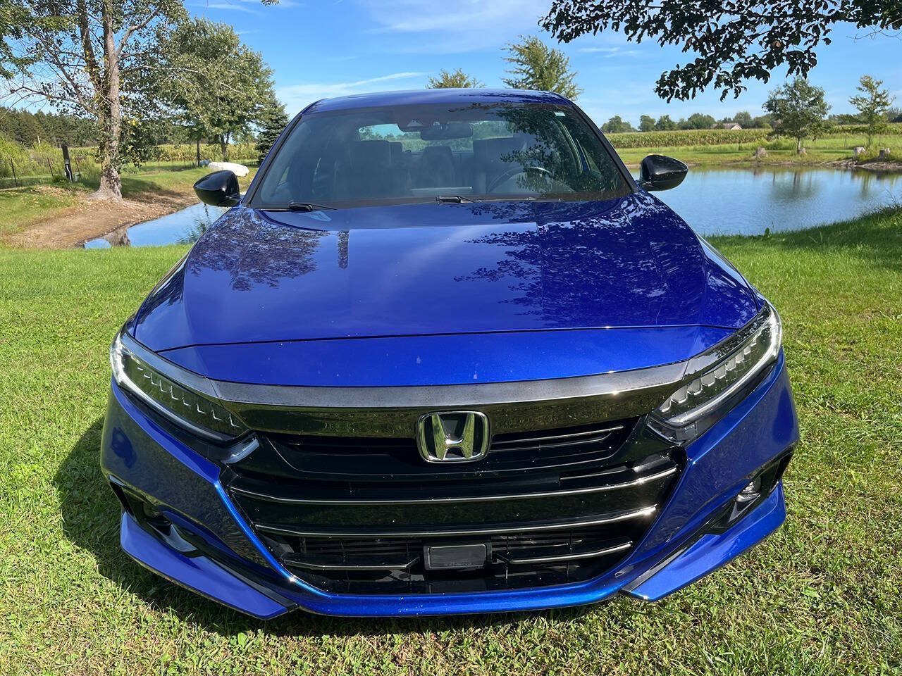 Used 2021 Honda Accord Sport image 2