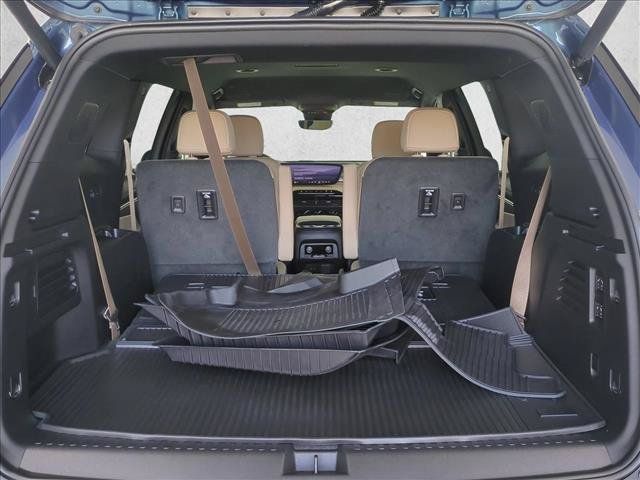 Used 2026 Buick Enclave Preferred w/ Power Package FWD image 6
