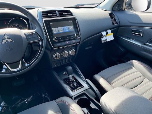 New 2025 Mitsubishi Outlander Sport SE image 22