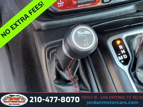 Used 2020 Jeep Gladiator Rubicon AWD/4WD image 25