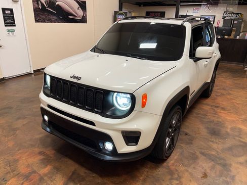 Used 2020 Jeep Renegade Altitude image 47