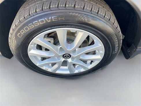 Used 2020 Nissan Rogue Sport S w/ Appearance Package image 29