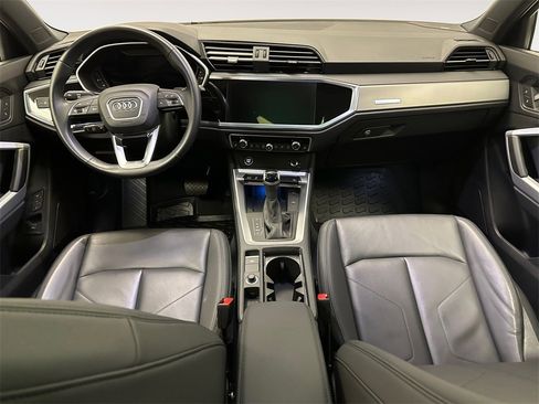 Used 2024 Audi Q3 2.0T Premium Plus image 10