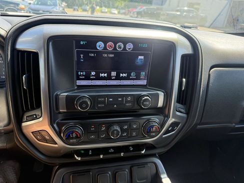 Used 2017 Chevrolet Silverado 1500 LTZ Z71 w/ Redline Edition AWD/4WD image 35