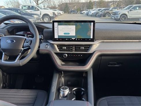 New 2026 Ford Explorer ST-Line w/ ST-Line Street Pack image 19