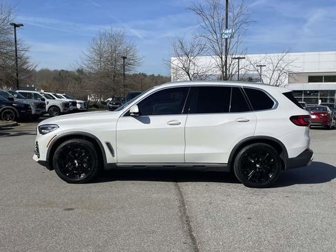 Used 2020 BMW X5 xDrive40i w/ Convenience Package image 2