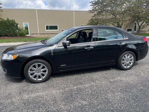 Used 2011 Lincoln MKZ Hybrid w/ 202A Rapid Spec Order Code image 3