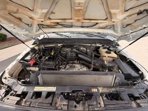 Used 2015 Ford F350 XL AWD/4WD image 40