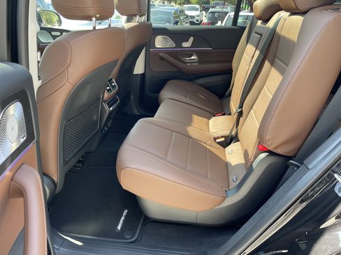 Certified 2024 Mercedes-Benz GLS 450 4MATIC image 40