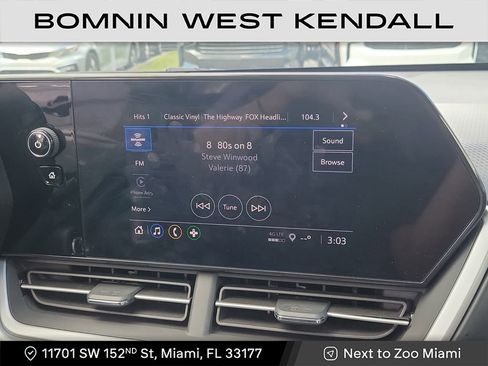 Used 2024 Chevrolet Trax LS w/ LS Convenience Package image 15