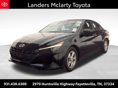 Used 2023 Hyundai Elantra SE