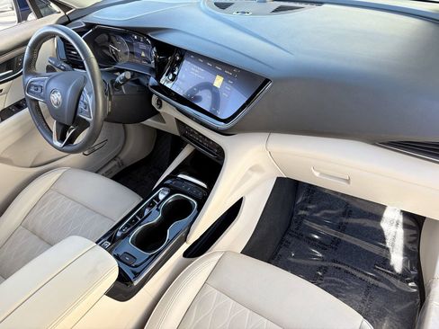 Used 2023 Buick Envision Avenir image 12