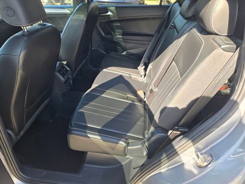 Used 2024 Volkswagen Tiguan SE R-Line w/ MDO Package, Three-Row FWD image 27