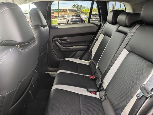 Certified 2025 MAZDA CX-50 AWD 2.5 S w/ Preferred Package image 25