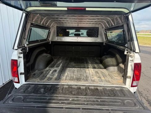 Used 2019 RAM 1500 Tradesman AWD/4WD image 8