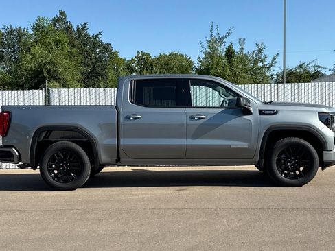 New 2026 GMC Sierra 1500 Elevation image 3
