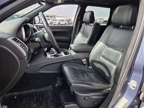 Used 2020 Jeep Grand Cherokee Limited w/ Trailer Tow Group IV image 9