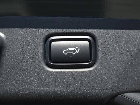 New 2025 Kia Niro Wind w/ Wind Preserve Package image 13