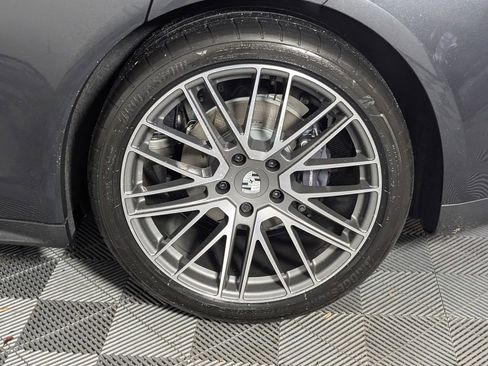 New 2026 Porsche Panamera 4 image 12