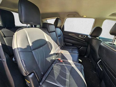 Used 2018 INFINITI QX60 FWD w/ Premium Plus Package image 16